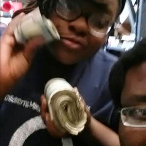 Meet your Posher, Curtis